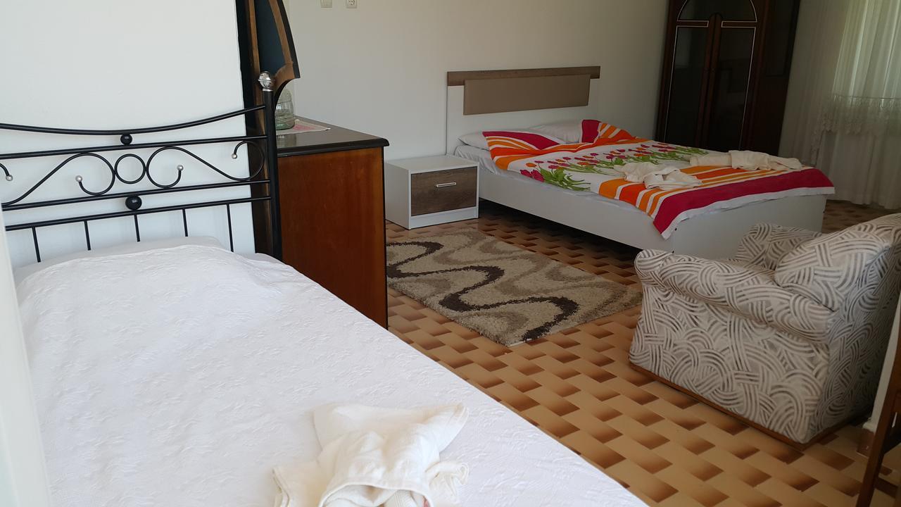 Ayvalik Pansiyon Exterior foto